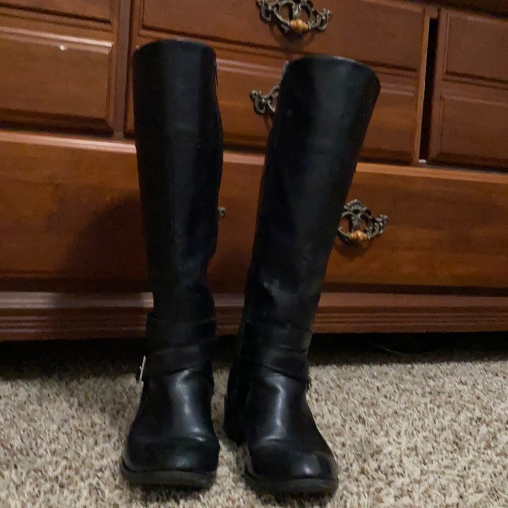Women’s Knee High Boots